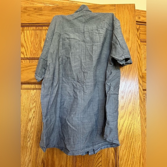 Mountain Hardwear - Men’s - Button Down Short Sleeve Shirt - Picture 3 of 3